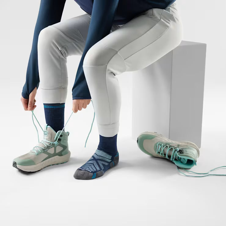 Women's Hike Crew Socks image 1