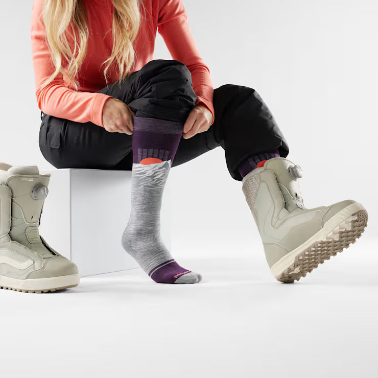 Women's Snowboard Valley Sunset Over The Calf Socks image 1