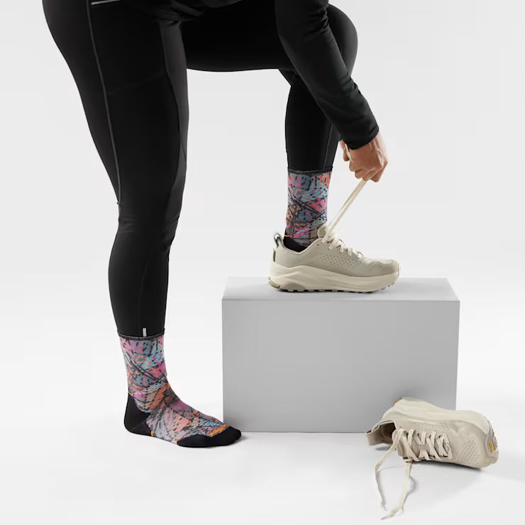 Women's Trail Run Triangle Prism Print Crew Socks image 1