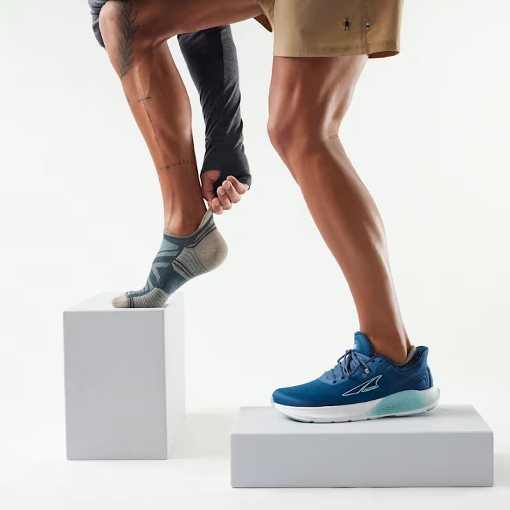 Hike Low Ankle Socks image 1