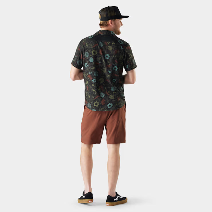 Men's Everyday Short Sleeve Button Down image 1