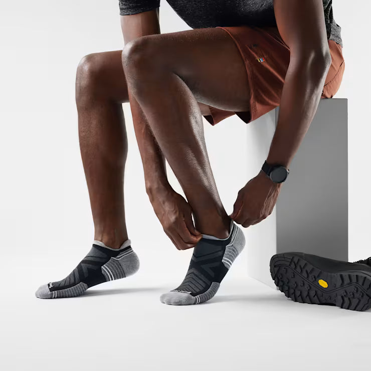 Hike Low Ankle Socks image 1